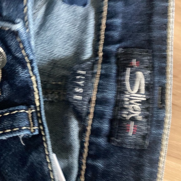 Silver Jeans Womens Blue Elyse Stretch Capri 27x 22 1/2 - Picture 6 of 6